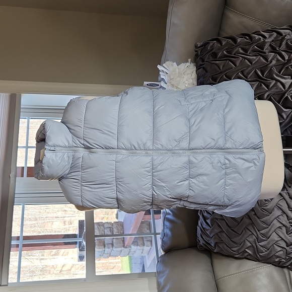 Old Navy Jackets & Coats New Womens Puffer Vest From Old Navy